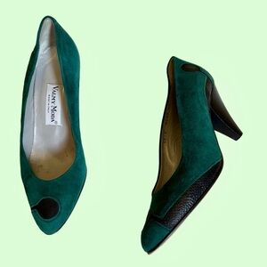 VALMY MODA Made in Italy green suede pumps with black leather inserts size 37